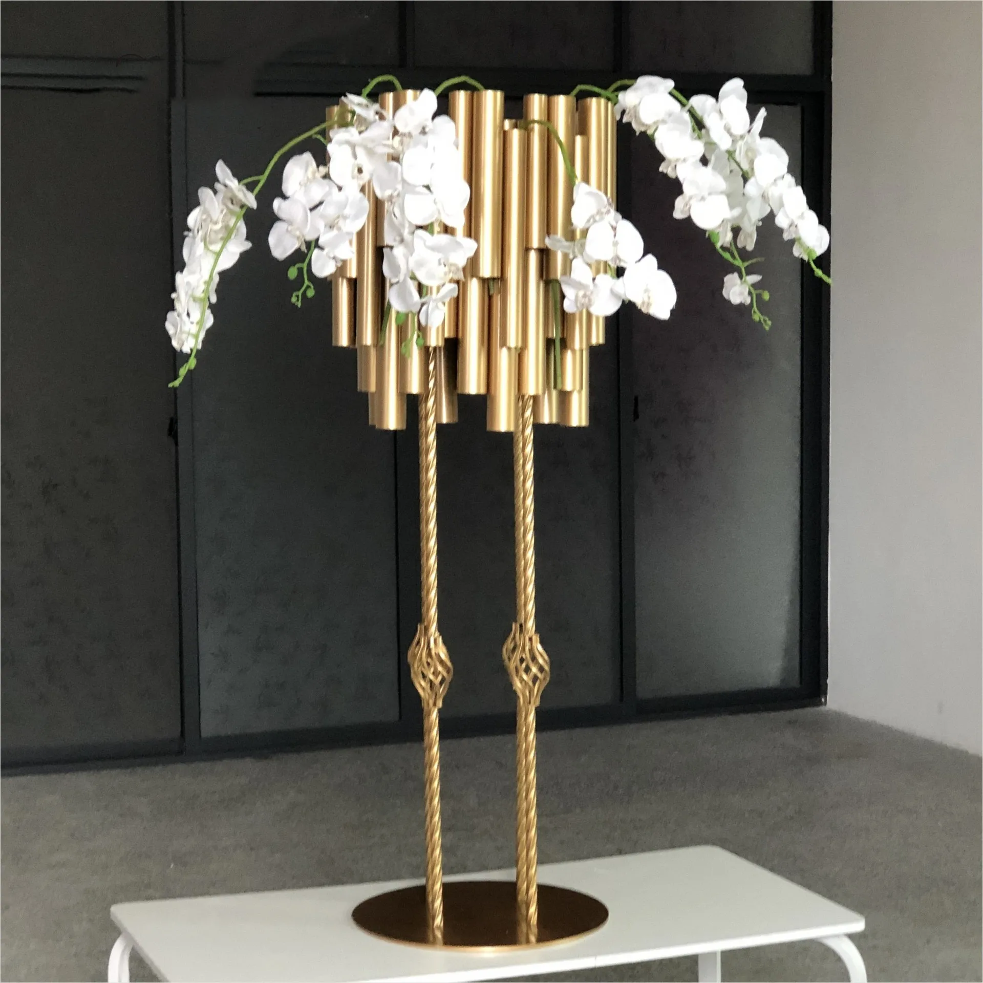 Tienda de Artículos para Fiest - Wedding/Event Supply Store reseña y precio